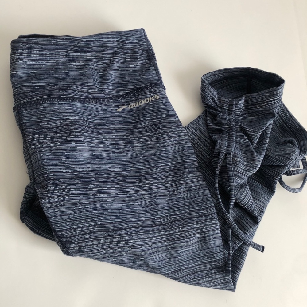 Brooks active wear capris size Medium